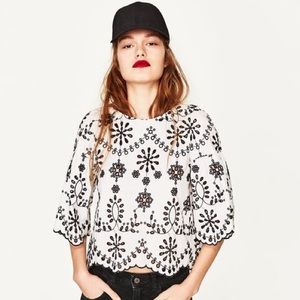 Zara NWOT Black White Floral Embroidery Blouse L